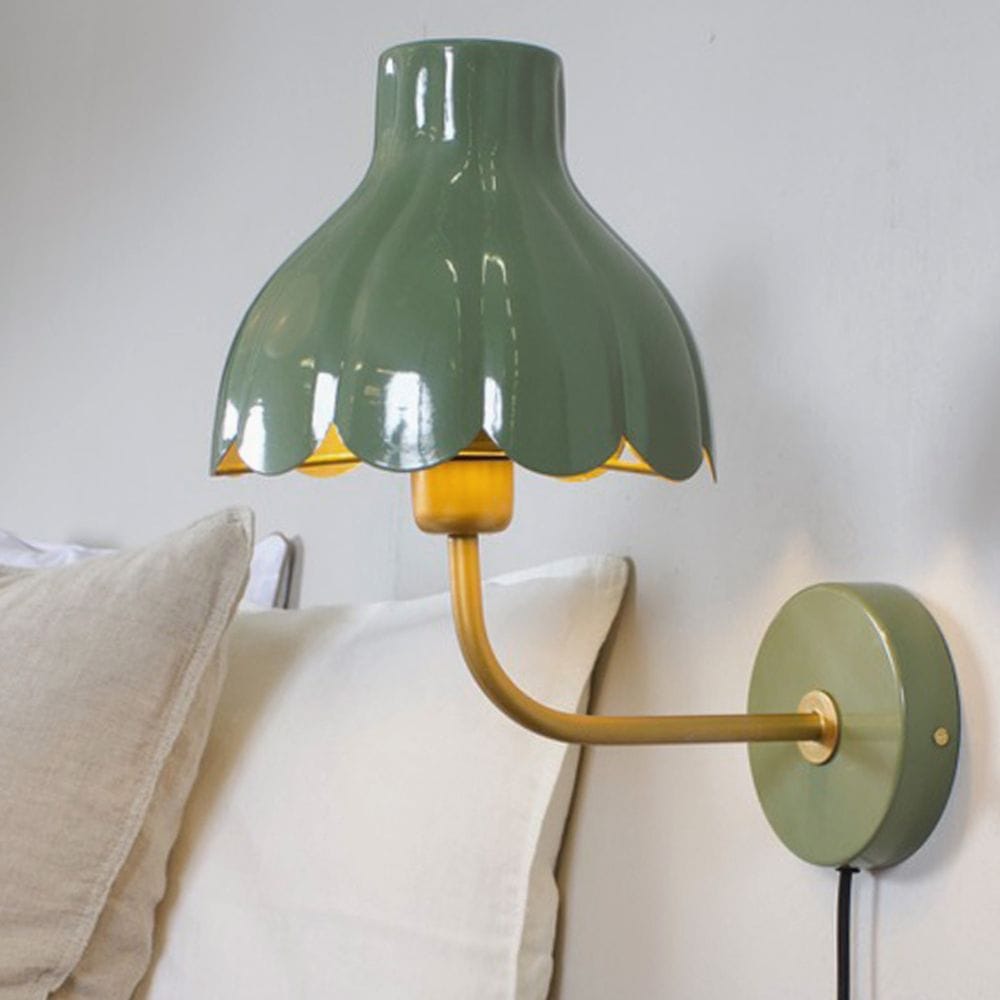Wandlamp Wells Mosgroen | Metaal met Gouden Kern | Bloemeninspiratie | Ø 21 cm | PR Home